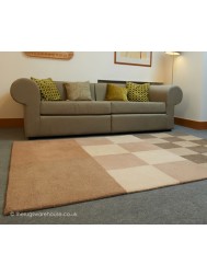 Checkers Rug - Thumbnail - 2