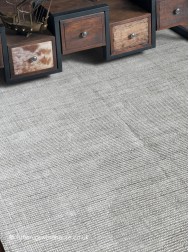 Lizban Grey Rug - Thumbnail - 2