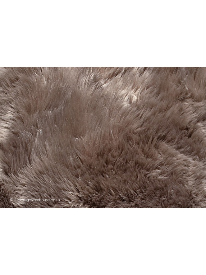 Sheepo Mink Rug - 4