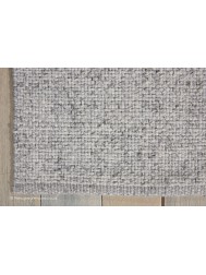 Tobiano Silver Rug - Thumbnail - 3