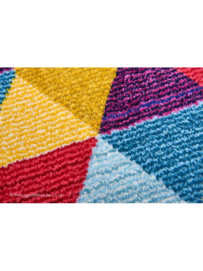 Colores Diamonds Rug - 7