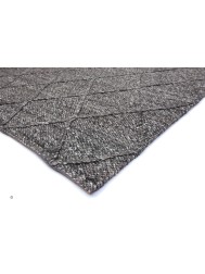 Coast Diamond Charcoal Rug - Thumbnail - 4
