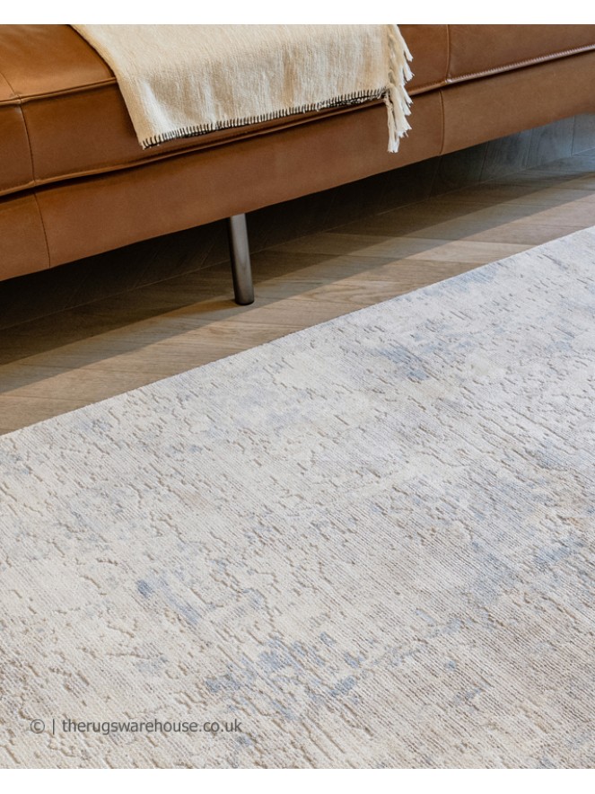 Essence Silver Blue Rug - 3