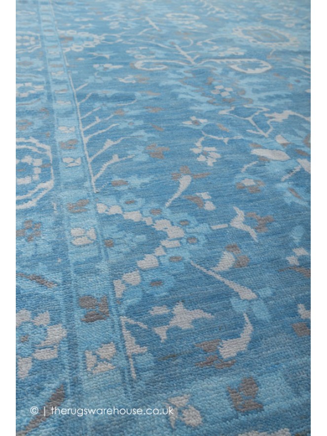Blue Ushak Rug - 5