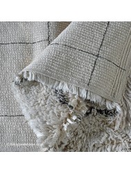 Tudor Rug - Thumbnail - 4