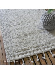 Samantha Rug - Thumbnail - 2