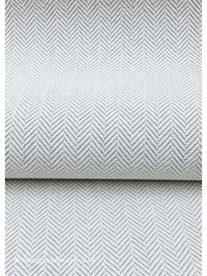 Munro Frosted Midnight Runner - 3