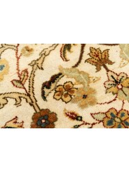 Classic Cream Rug - Thumbnail - 6
