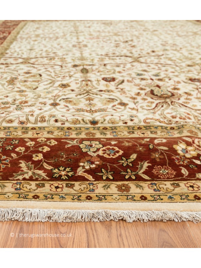 Classic Cream Rug - 8