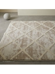 Tribal Diamond Rug - Thumbnail - 2